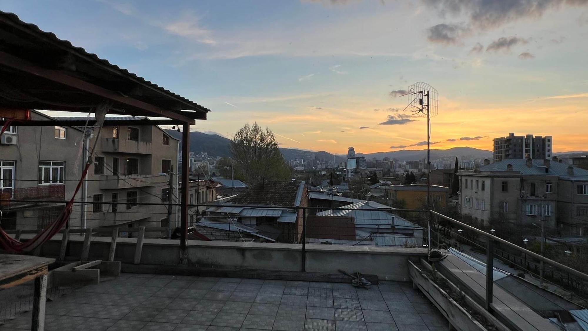 Garden House Tbilisi Hotel Ngoại thất bức ảnh