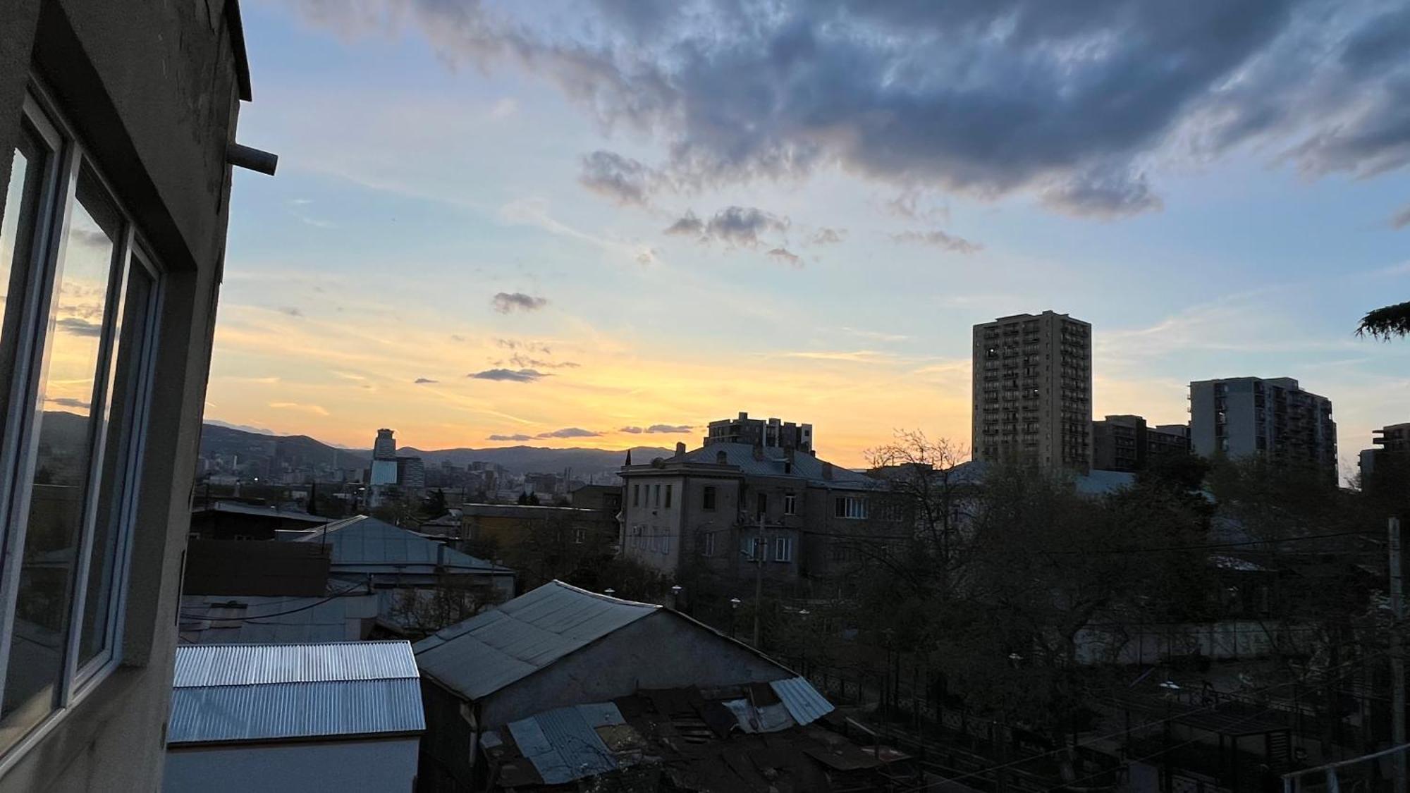 Garden House Tbilisi Hotel Ngoại thất bức ảnh