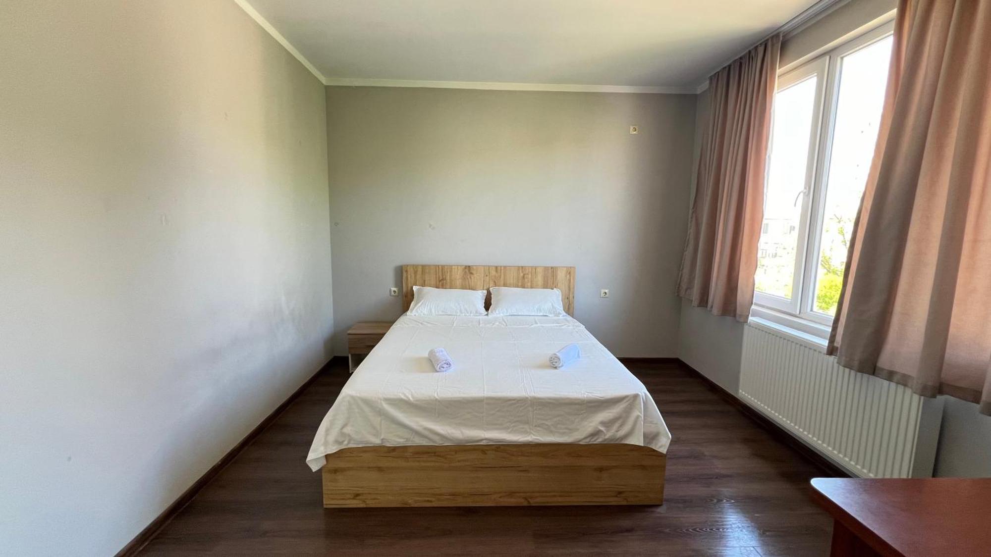 Garden House Tbilisi Hotel Ngoại thất bức ảnh