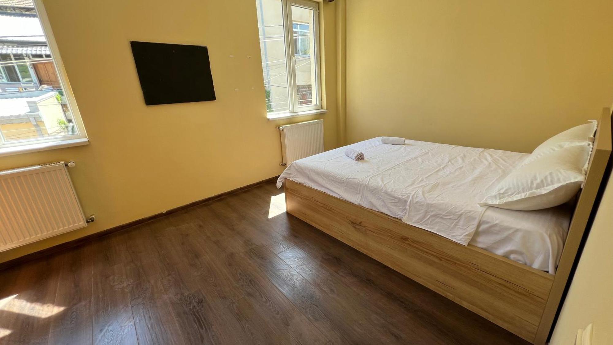 Garden House Tbilisi Hotel Ngoại thất bức ảnh
