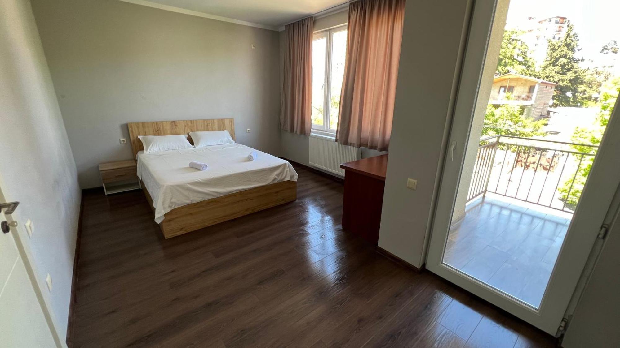 Garden House Tbilisi Hotel Ngoại thất bức ảnh