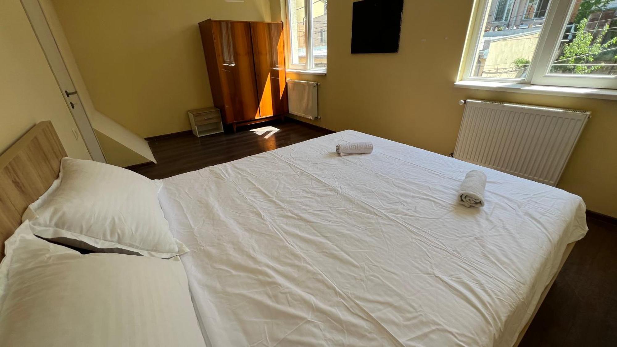 Garden House Tbilisi Hotel Ngoại thất bức ảnh